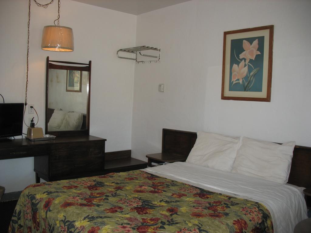 Travel Inn Роузберг Экстерьер фото