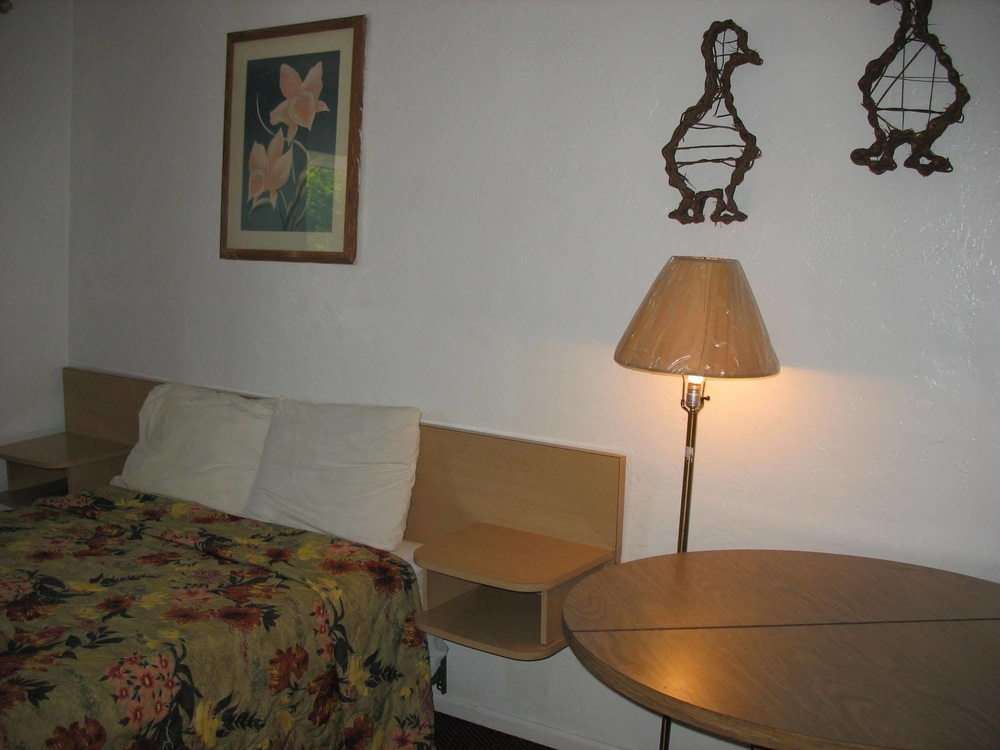 Travel Inn Роузберг Экстерьер фото