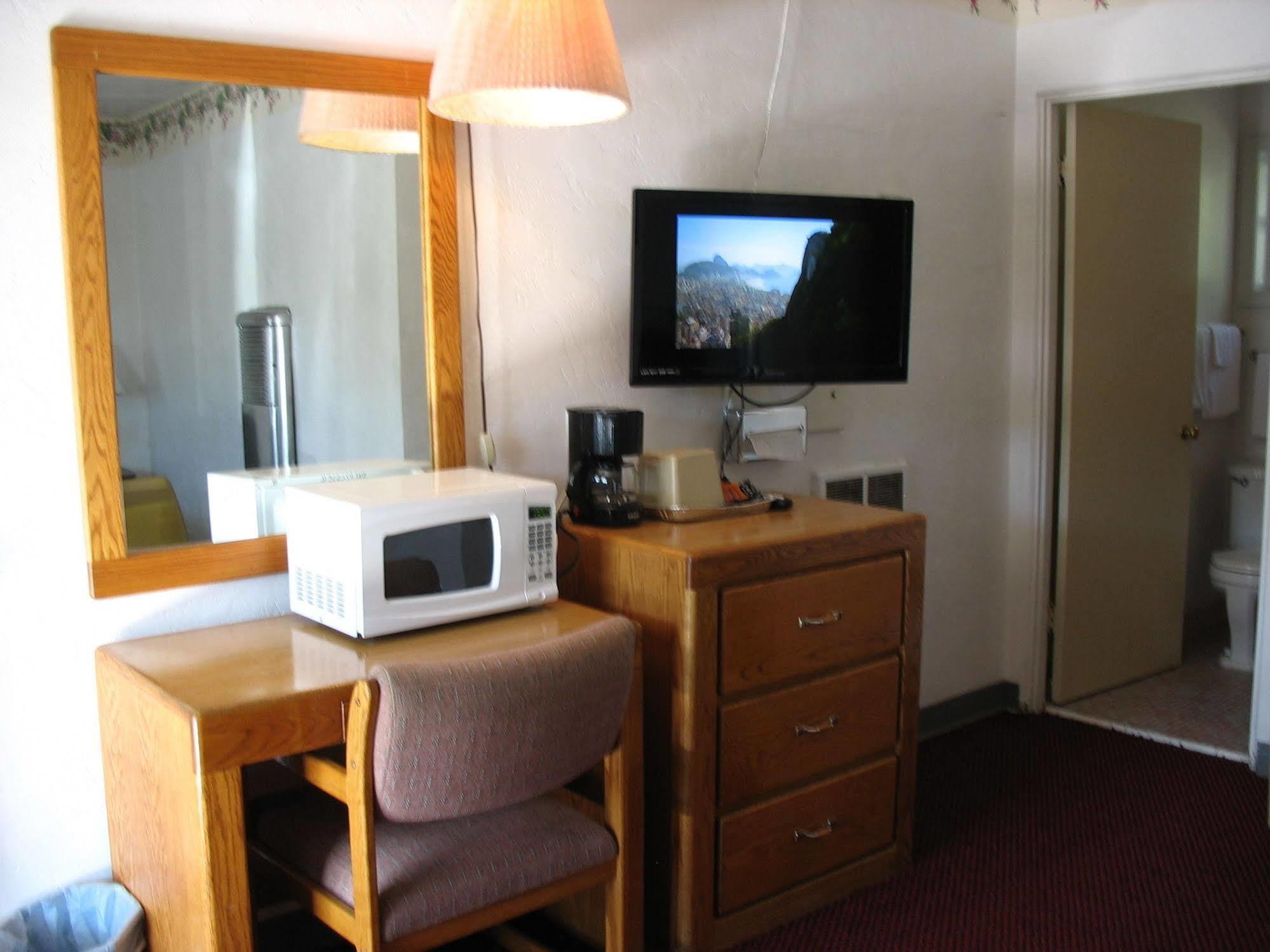 Travel Inn Роузберг Экстерьер фото